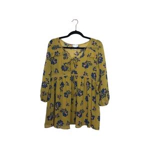 Motherhood Maternity.   Yellow Navy Floral Print 3/4 Sleeves Ruffled Top S